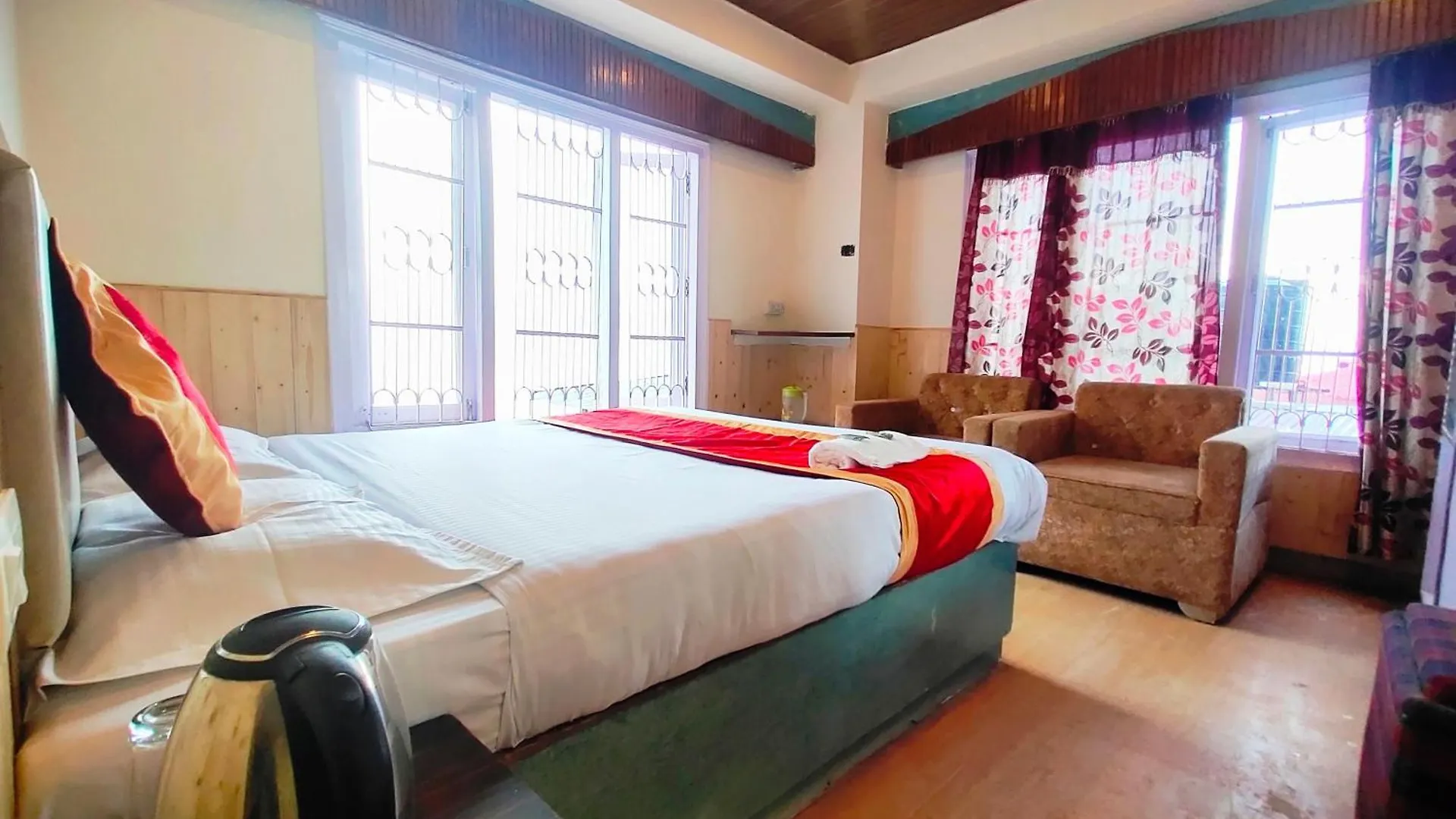 **  Shorya Regency Near Mall Road 호텔 심라 인도