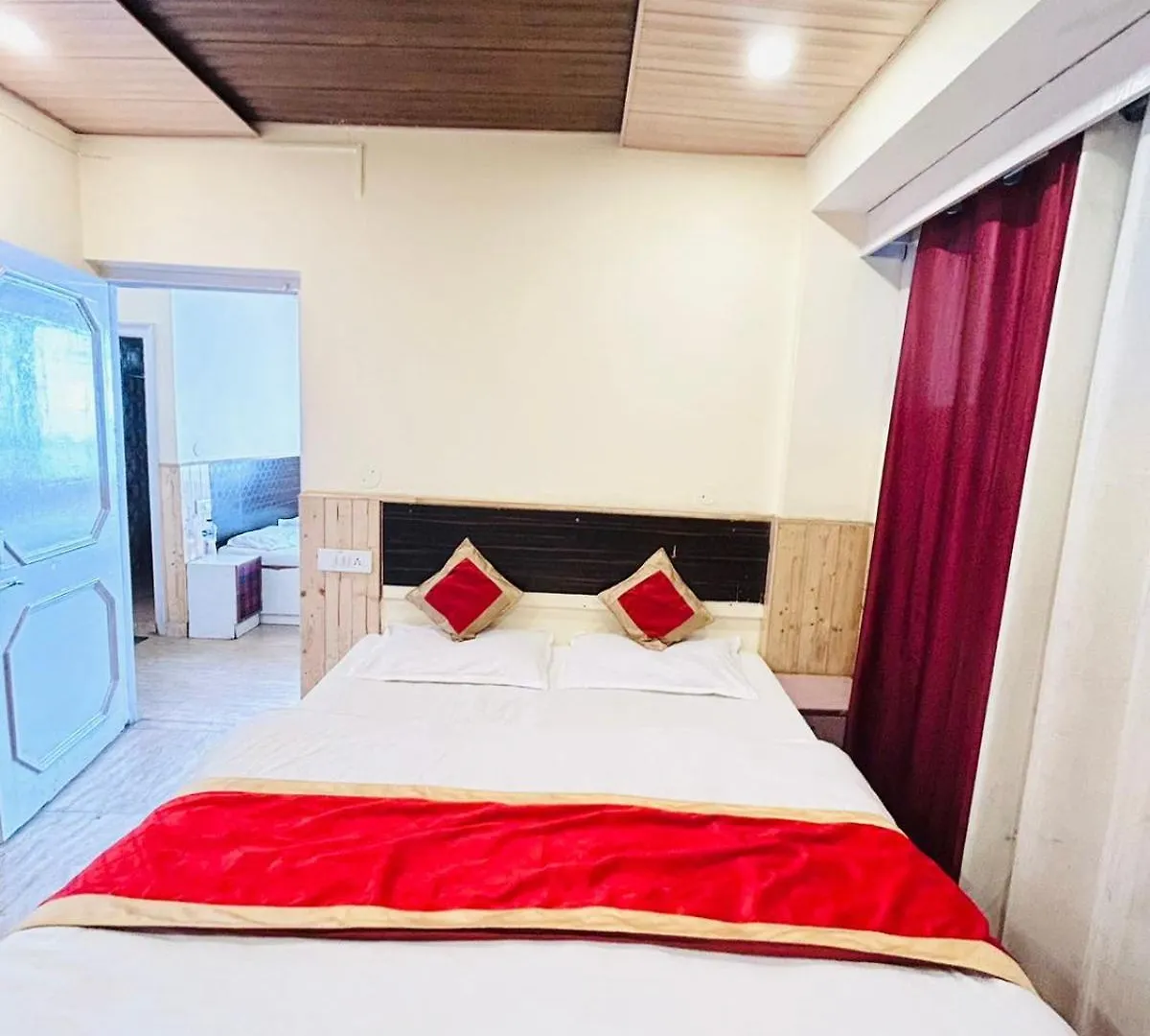 Shorya Regency Near Mall Road Hotel Shimla